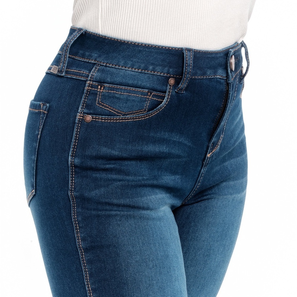 1822 Denim High Rise Skinny Jeans in Blue